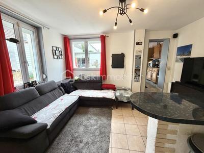 Maison - 110 m² - 6 pièces