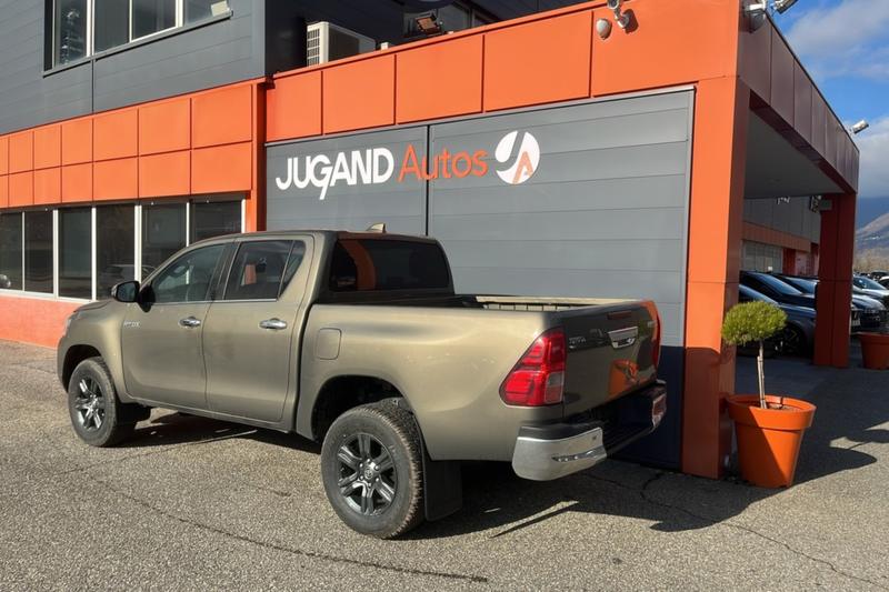 Toyota Hilux 2.8 D4-D 204 Bva Legende