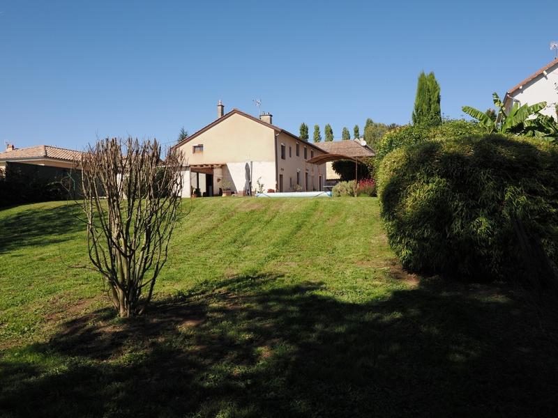 Maison - 170 m² - 6 pièces