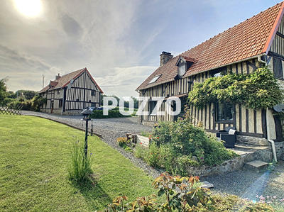 Maison - 230 m² - 8 pièces