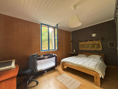 Maison - 214 m² - 7 pièces