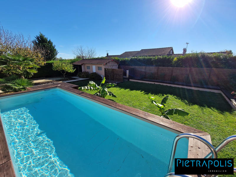 Maison traditionnelle - 171 m² - 5 pièces