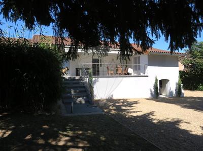 Maison - 180 m² - 5 pièces