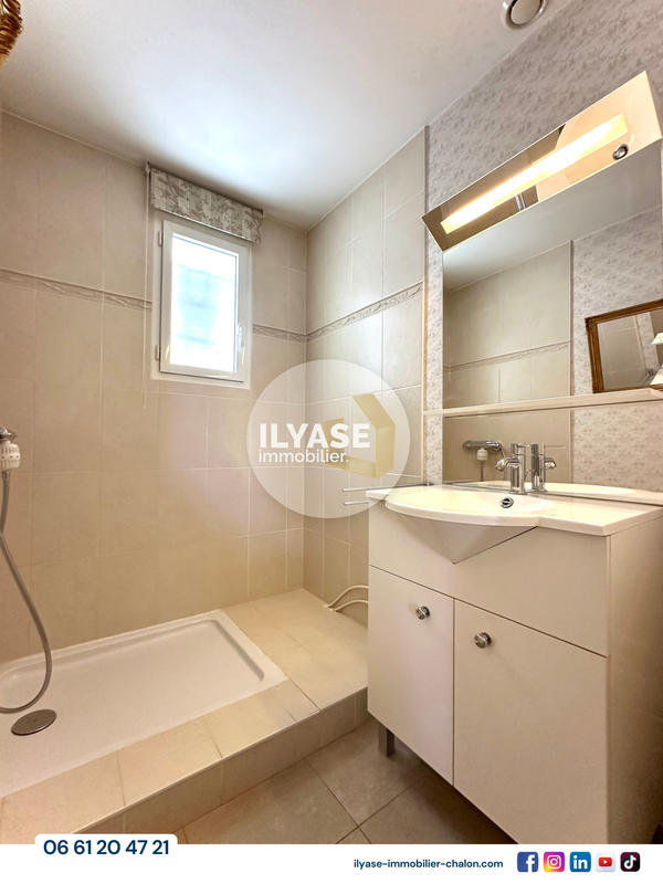 Maison - 90 m² - 6 pièces