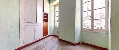 Appartement - 137 m² - 5 pièces