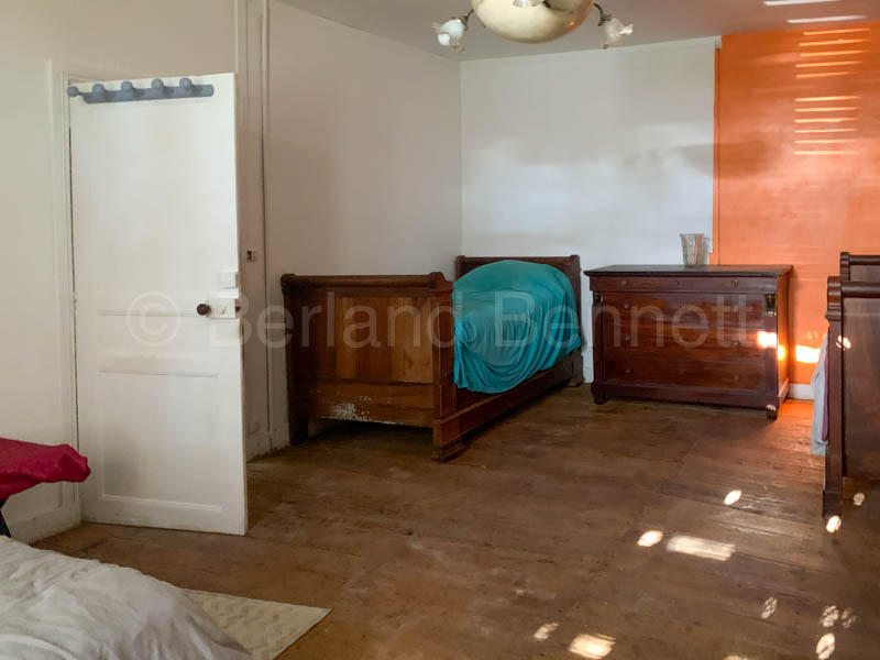 Maison - 200 m² - 6 pièces