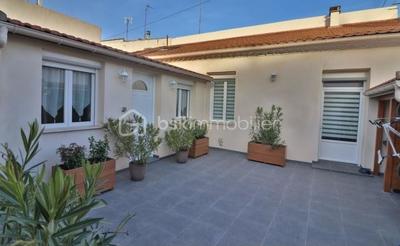 Maison - 99 m² - 4 pièces