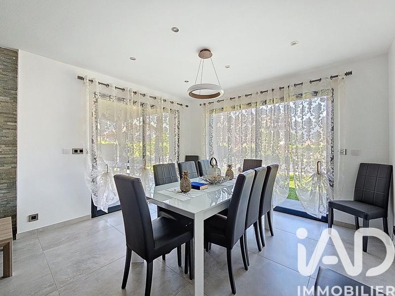 Maison - 160 m² - 6 pièces