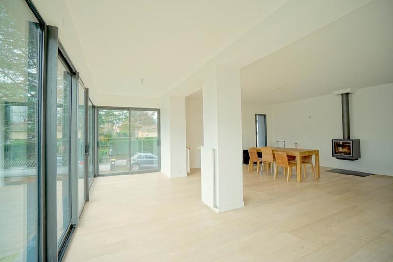 Maison - 137 m² - 5 pièces