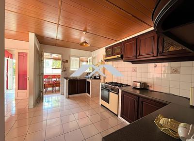 Maison - 122 m² - 4 pièces