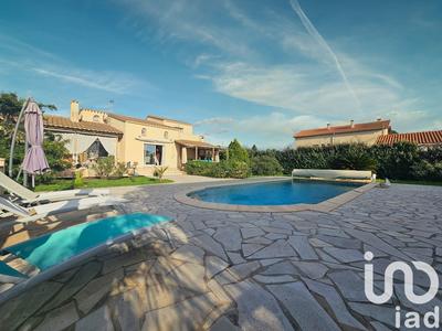 Maison - 140 m² - 5 pièces