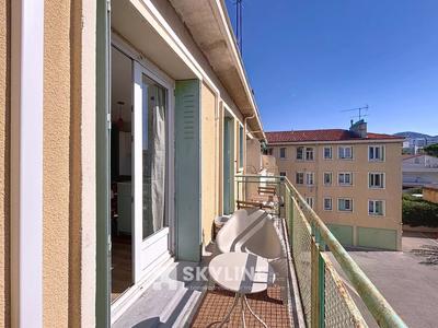 Appartement - 60 m² - 4 pièces