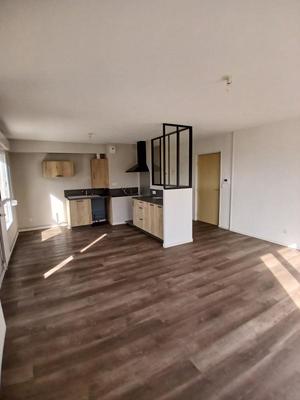 Appartement - 79 m² - 3 pièces