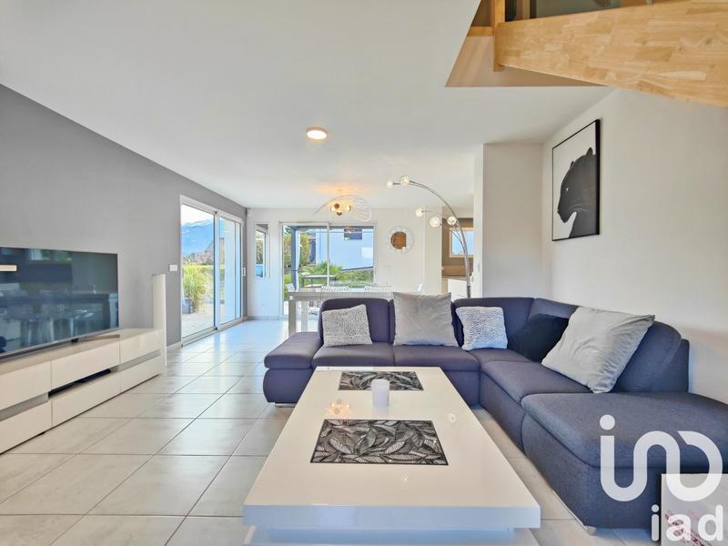 Maison - 98 m² - 4 pièces