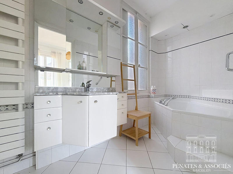 Appartement - 56 m² - 2 pièces