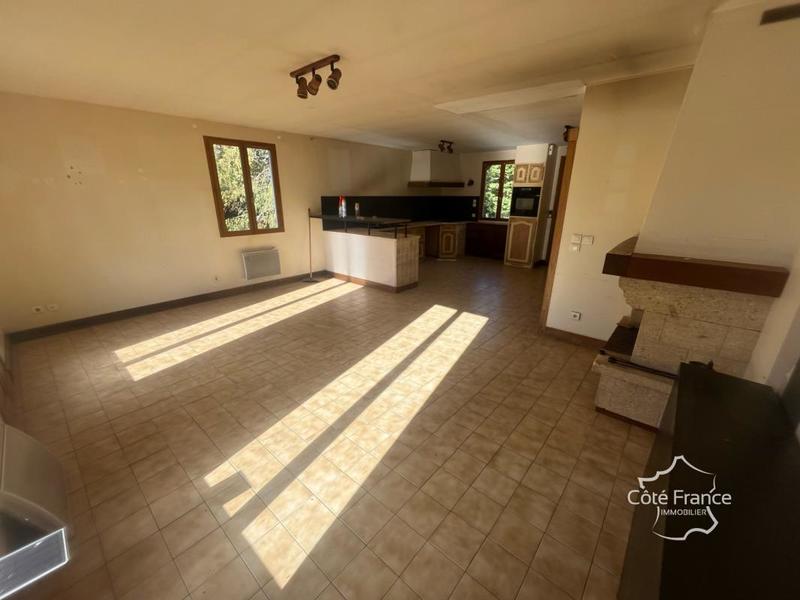 Maison - 70 m² - 4 pièces