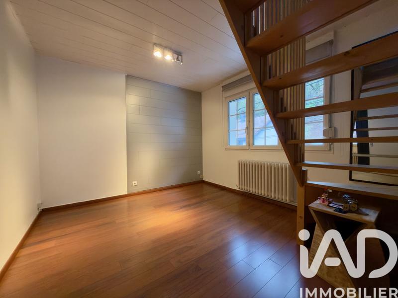 Maison - 80 m² - 5 pièces