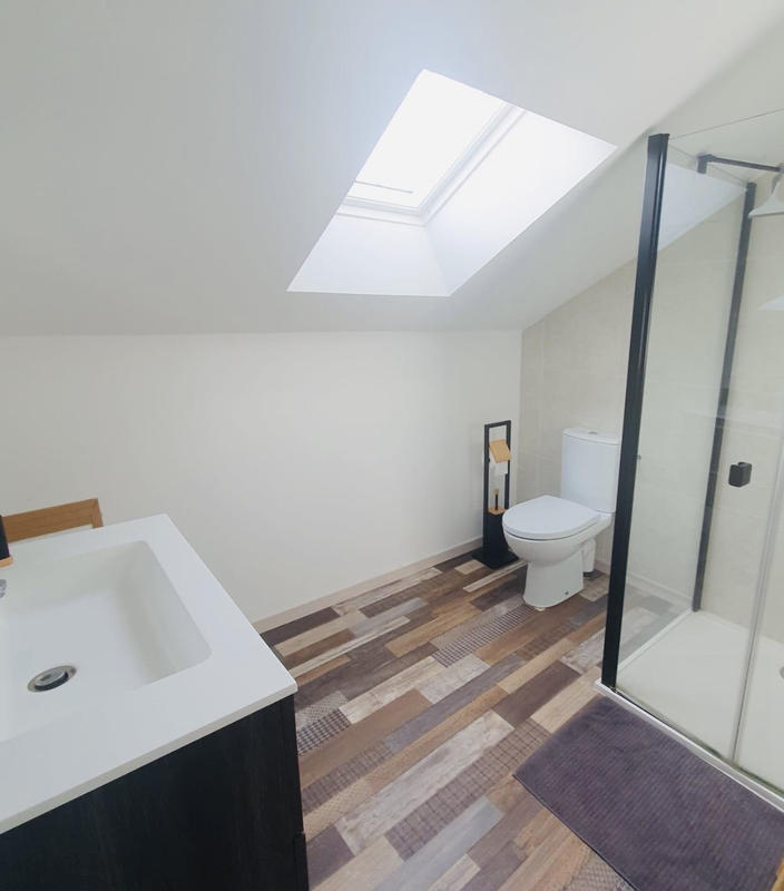 Maison - 165 m² - 8 pièces