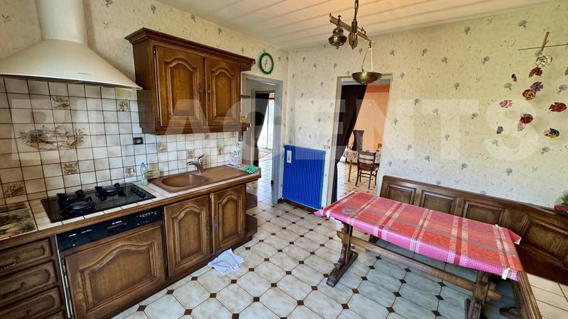 Maison de village - 121 m² - 8 pièces