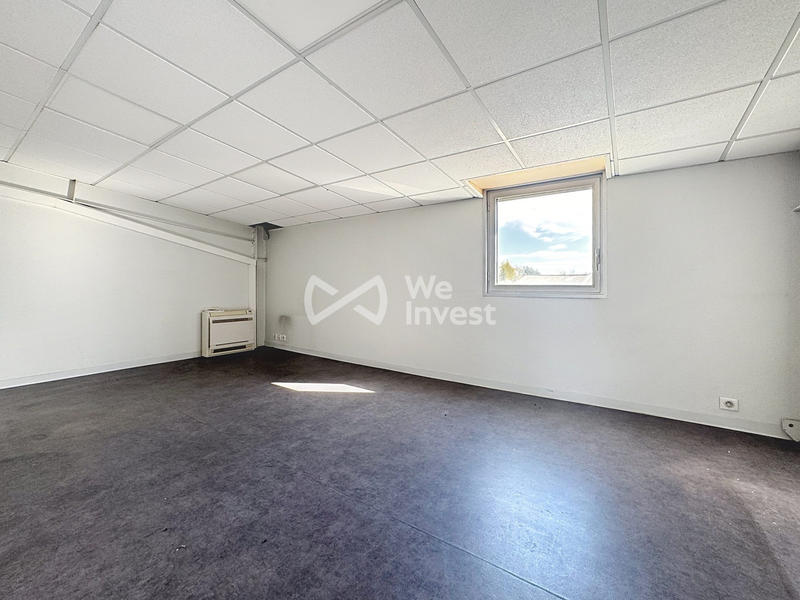 Bureau - 222 m² - 5 pièces