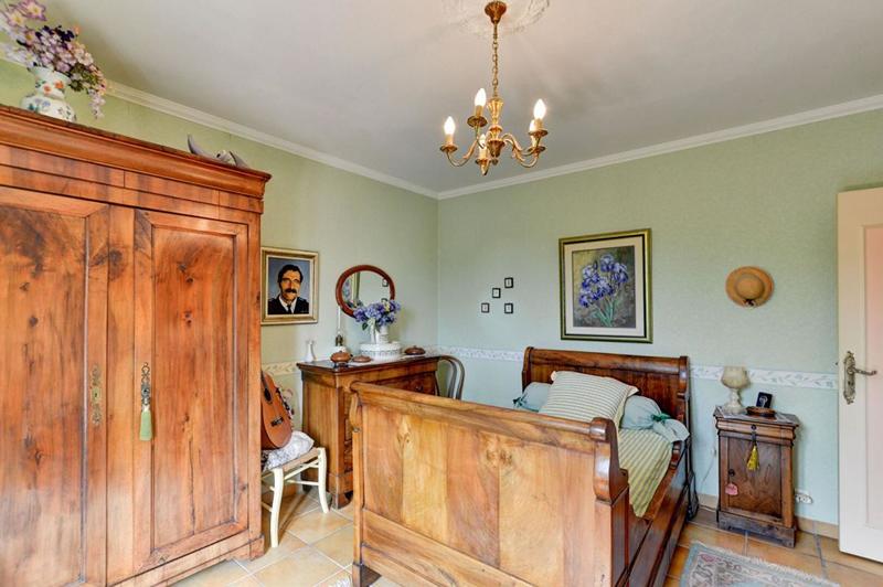 Villa - 231 m² - 5 pièces