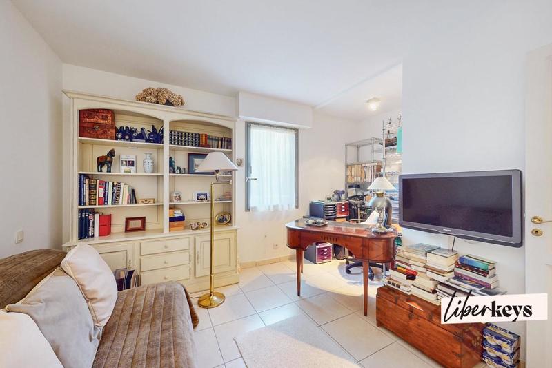 Appartement - 96 m² - 4 pièces