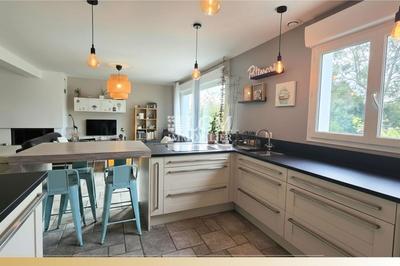 Pavillon - 142 m² - 5 pièces