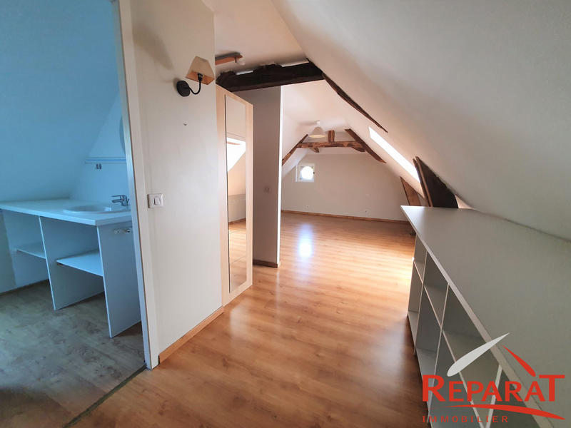 Maison - 180 m² - 7 pièces