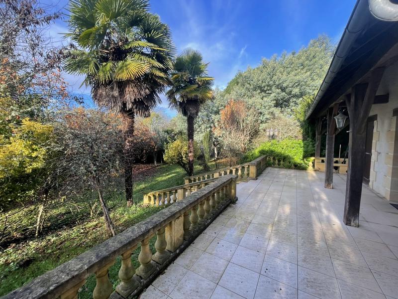 Maison - 141 m² - 5 pièces