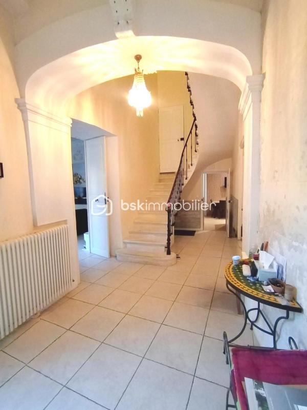 Maison de maîtres - 260 m² - 7 pièces