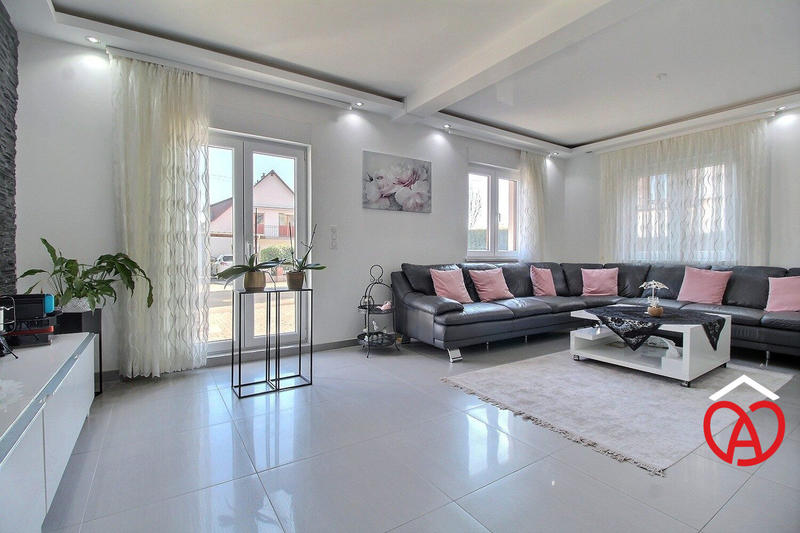 Maison - 129 m² - 7 pièces