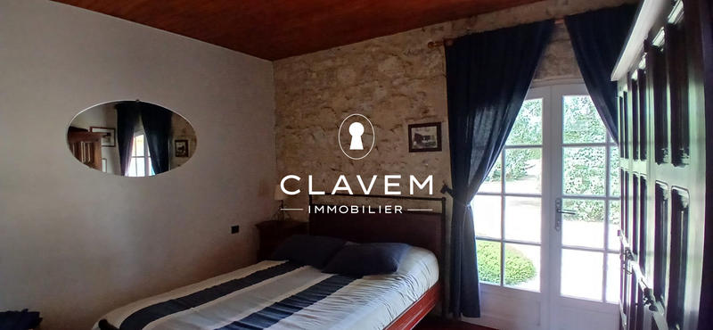 Maison - 320 m² - 12 pièces