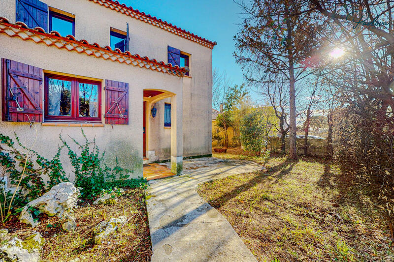 Villa - 110 m² - 4 pièces