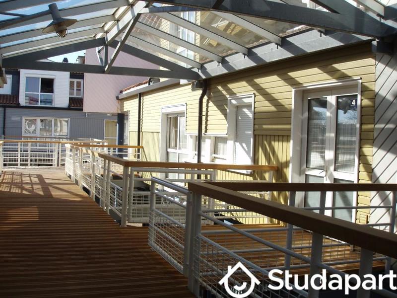 Chambre - 14 m² - 1 pièce