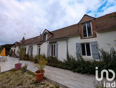 Maison - 210 m² - 6 pièces