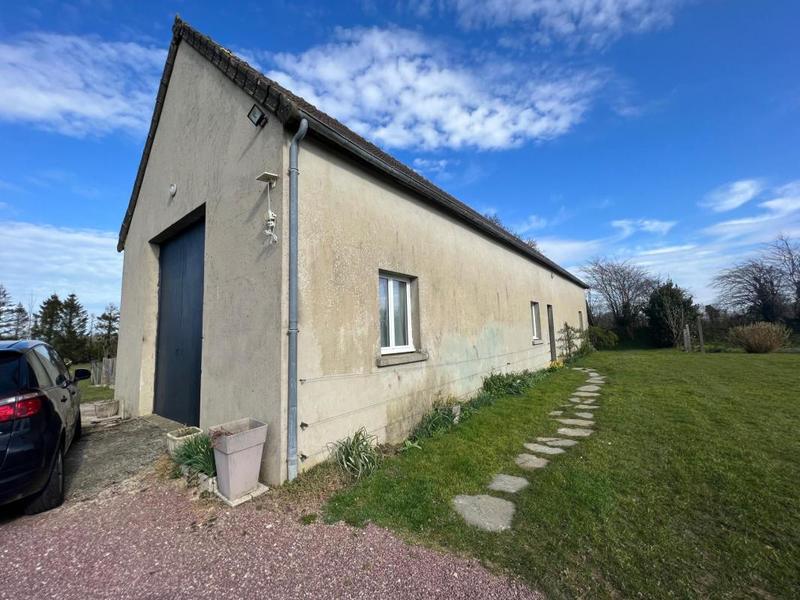 Maison - 111 m² - 9 pièces