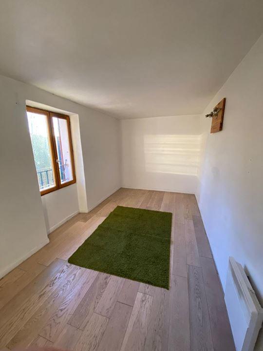 Appartement - 82 m² - 3 pièces