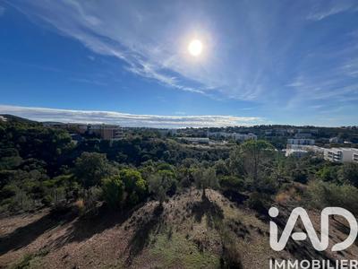 Appartement - 76 m² - 3 pièces