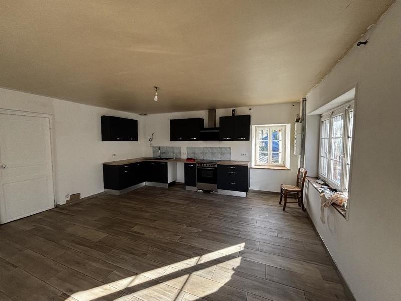 Maison ancienne - 128 m² - 4 pièces