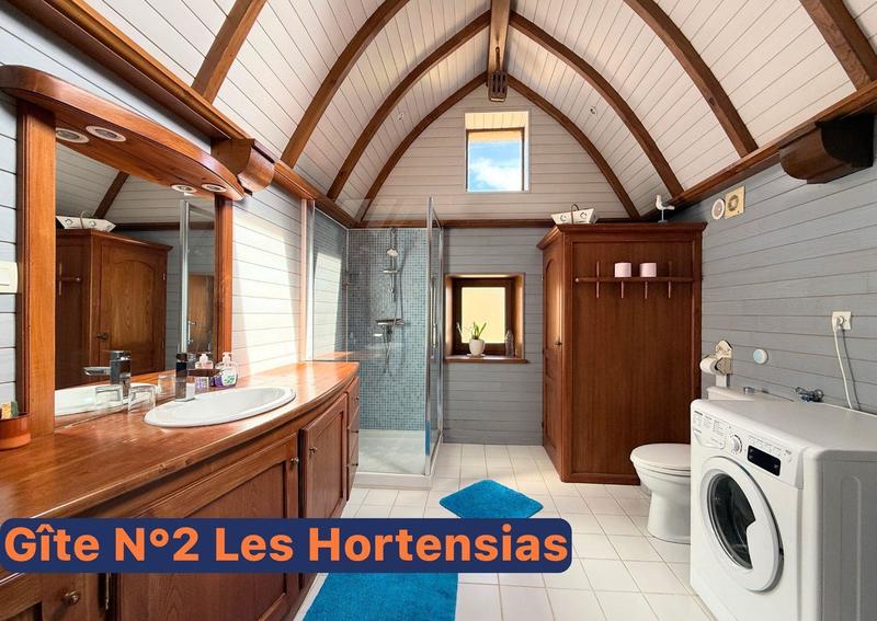 Maison - 295 m² - 15 pièces