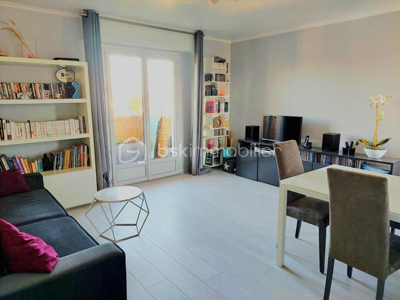 Appartement - 70 m² - 3 pièces