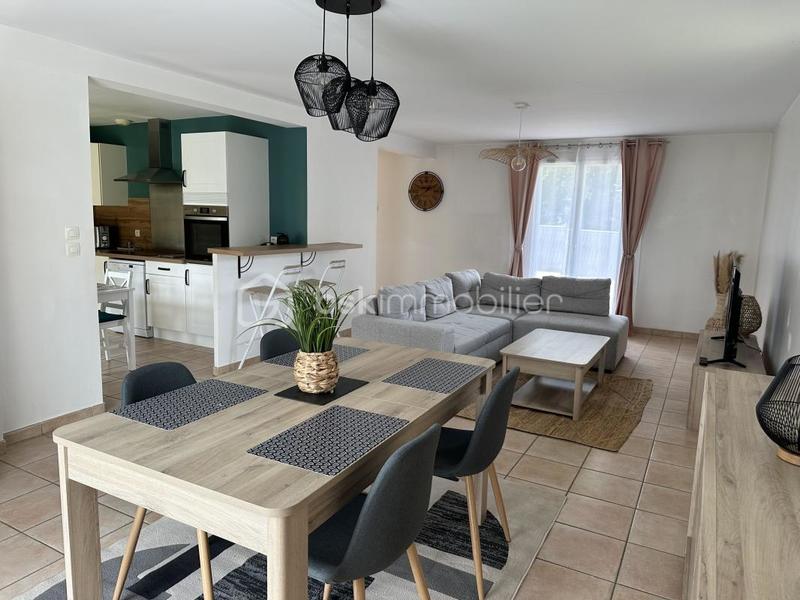 Maison - 92 m² - 4 pièces