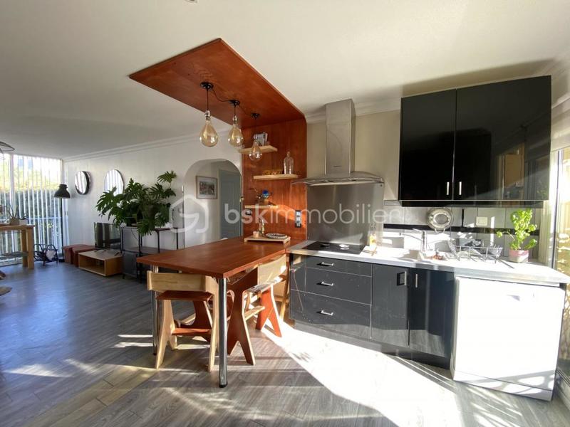 Appartement - 76 m² - 4 pièces