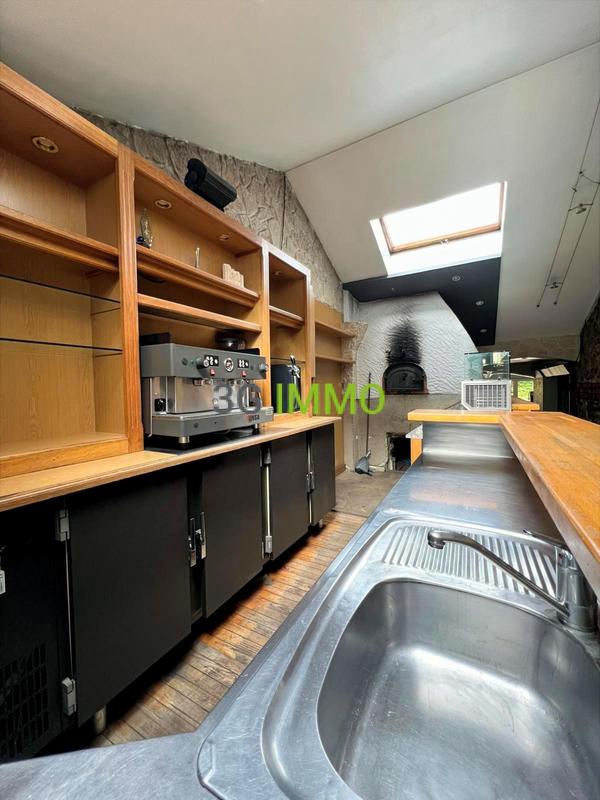 Maison ancienne - 229 m² - 8 pièces