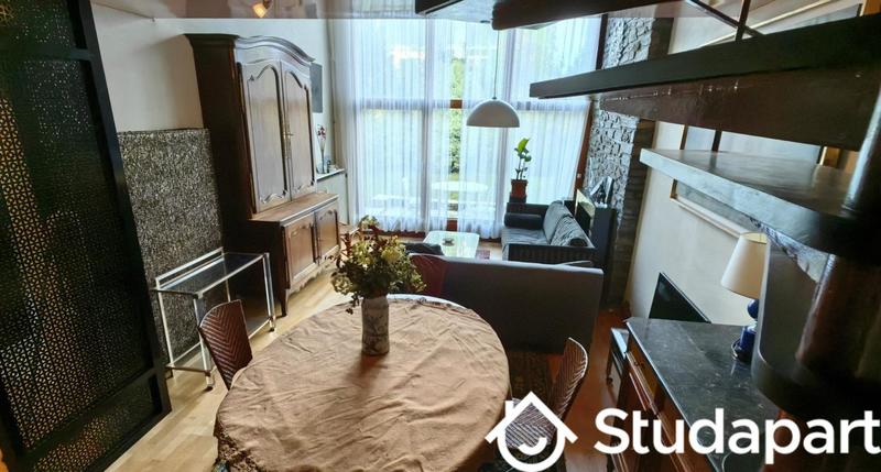 Chambre - 15 m² - 1 pièce