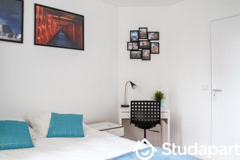 Chambre - 10 m² - 1 pièce