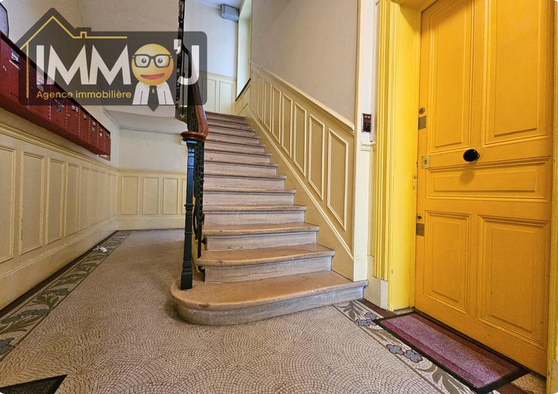 Appartement - 82 m² - 4 pièces