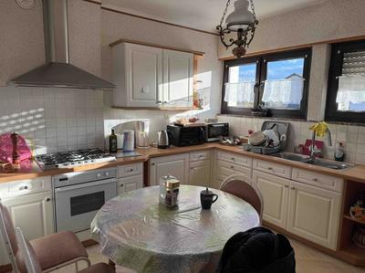 Maison - 82 m² - 5 pièces