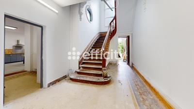 Immeuble - 650 m² - 9 pièces