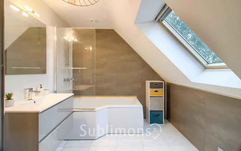 Maison - 133 m² - 5 pièces